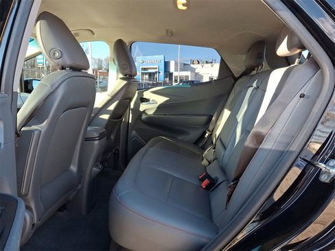 Certified 2020 Chevrolet Bolt Premier w/ Infotainment Package image 12