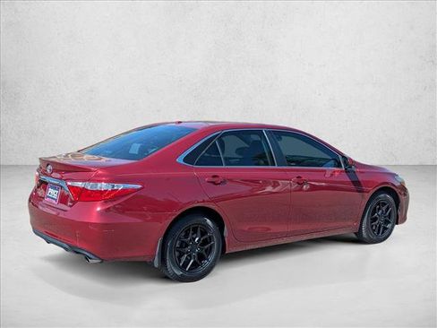 Used 2015 Toyota Camry XSE FWD image 5