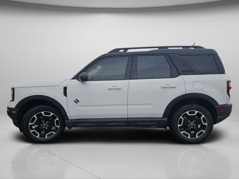 Used 2024 Ford Bronco Sport Outer Banks AWD/4WD image 19