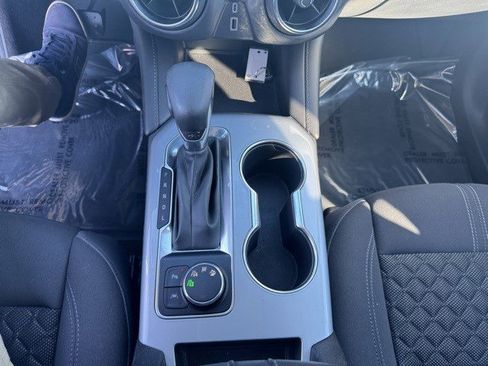 Used 2022 Chevrolet Blazer LT image 22