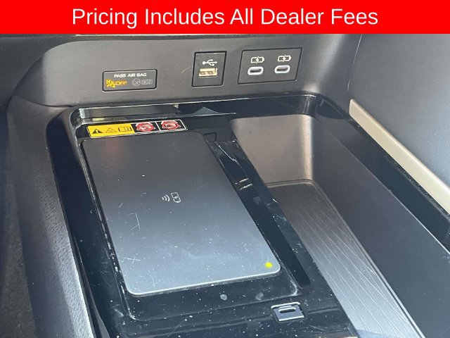 Used 2025 Toyota Camry XSE FWD image 29