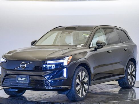 New 2025 Volvo EX90 Plus w/ Protection Package Premier image 1