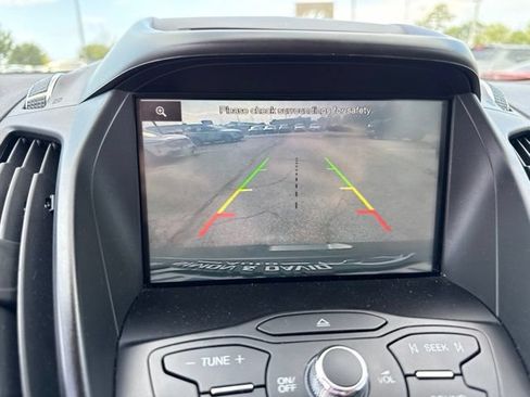 Used 2014 Ford Escape SE w/ Equipment Group 201A FWD image 13