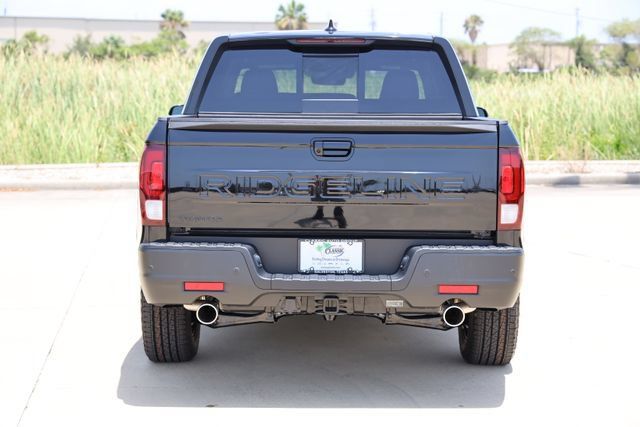 New 2026 Honda Ridgeline Black Edition image 7