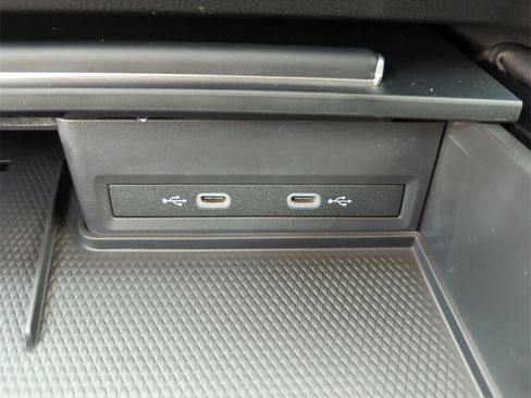 New 2026 Volkswagen Atlas SE image 33