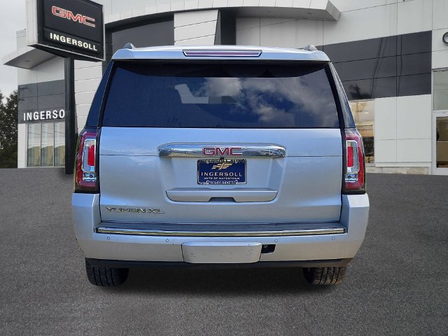 Used 2016 GMC Yukon XL Denali w/ Open Road Package AWD/4WD image 23