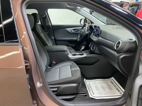 Used 2024 Chevrolet Blazer LT w/ Convenience Package image 32