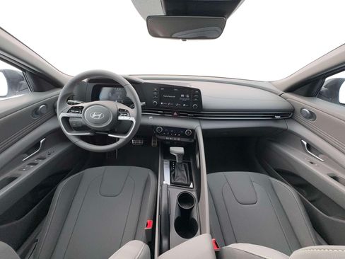 New 2026 Hyundai Elantra Sport FWD image 13