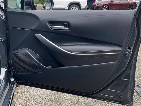 Used 2025 Toyota Corolla SE image 22