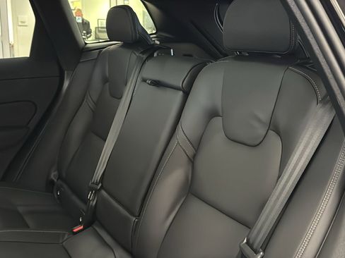 New 2026 Volvo XC60 B5 Ultra w/ Protection Package Premier AWD/4WD image 26