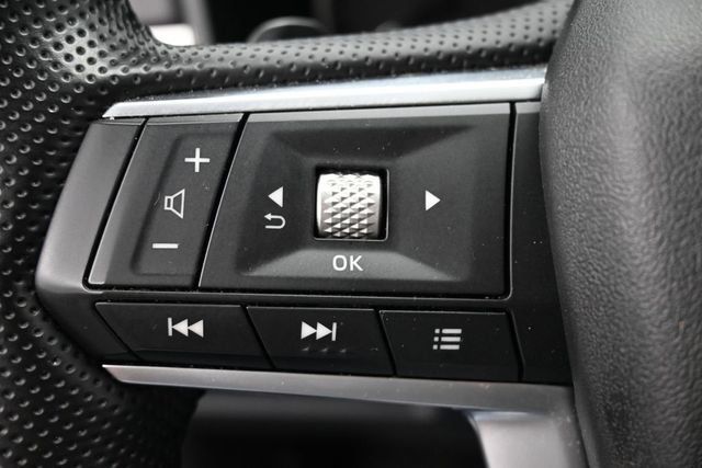 Used 2024 Mitsubishi Outlander SE AWD/4WD image 17