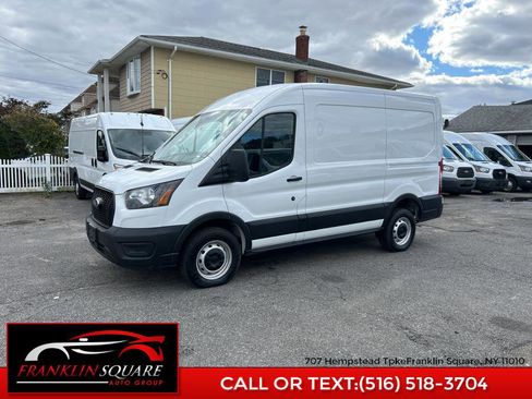 Used 2022 Ford Transit 250 Medium Roof image 11