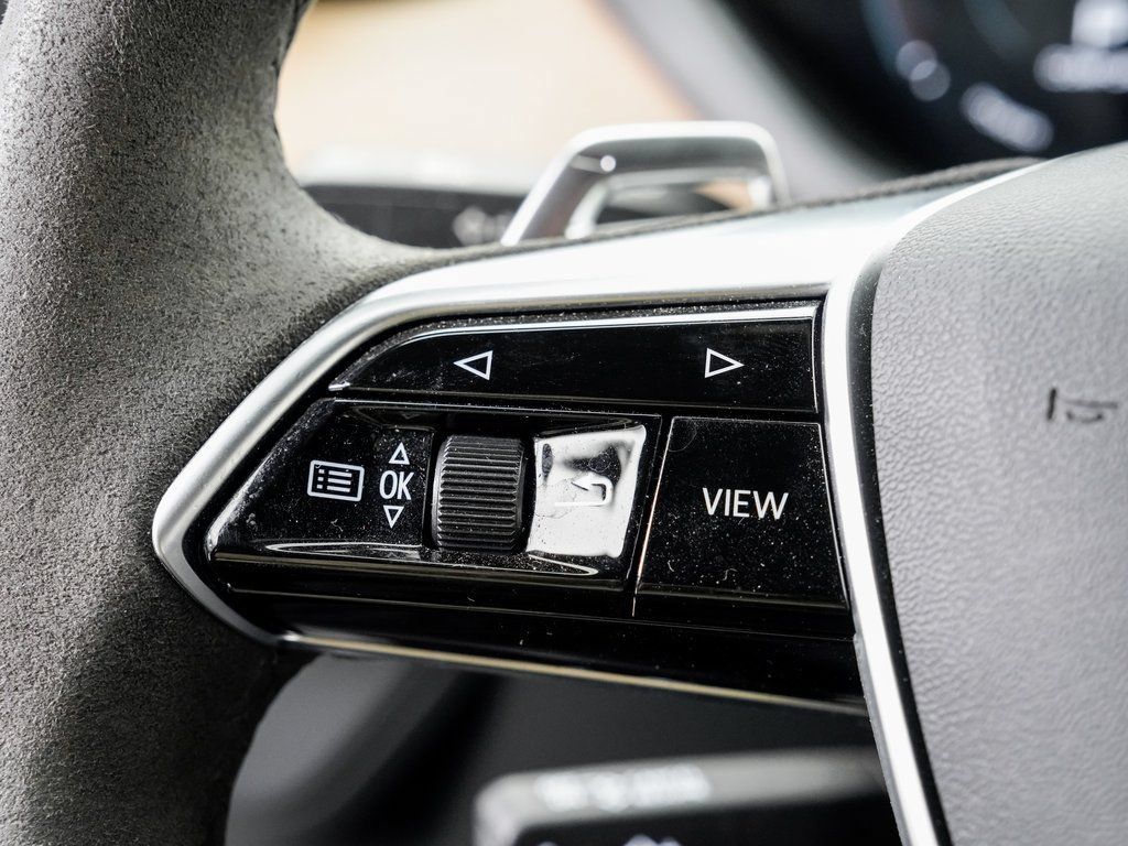 Used 2022 Audi e-tron GT Premium Plus AWD/4WD image 12