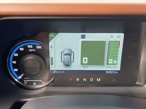 Used 2024 Ford Bronco Outer Banks image 21