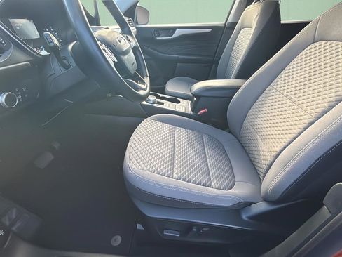 Used 2022 Ford Escape SE w/ Convenience Package image 18