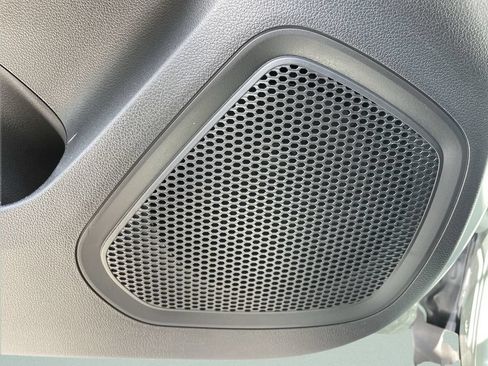 New 2026 Hyundai Venue SE FWD image 21
