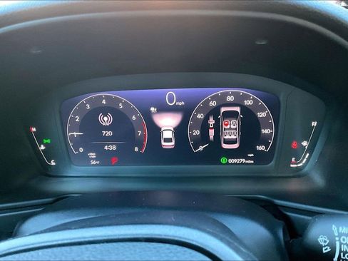 Used 2025 Honda Accord SE image 12