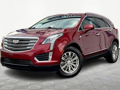Used 2017 Cadillac XT5 Luxury w/ Driver Awareness Package image 2