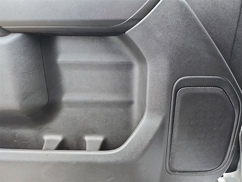 Used 2020 Chevrolet Silverado 1500 Custom w/ Custom Value Package image 31