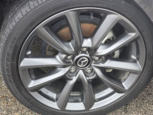 Used 2022 MAZDA MAZDA3 s FWD image 6