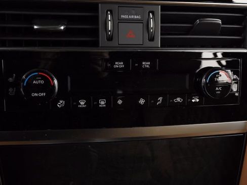 Used 2024 INFINITI QX80 Sensory AWD/4WD image 27