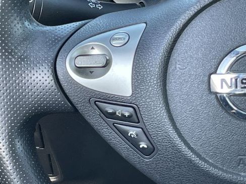 Used 2017 Nissan Juke S FWD image 12