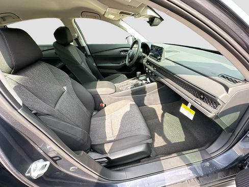 New 2025 Honda Accord LX image 21