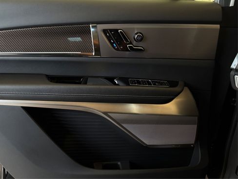 New 2026 Cadillac Vistiq Luxury image 21