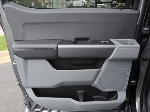 New 2025 Ford F250 XL w/ STX Appearance Package image 15