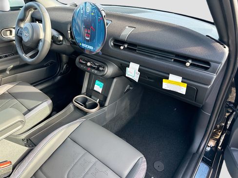 New 2026 MINI Cooper 4-Door Hardtop FWD image 22