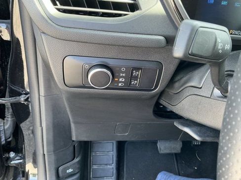 Used 2025 Ford Escape ST-Line AWD/4WD image 18