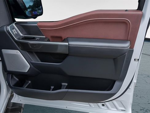 Used 2023 Ford F150 Lariat w/ Equipment Group 502A High image 34