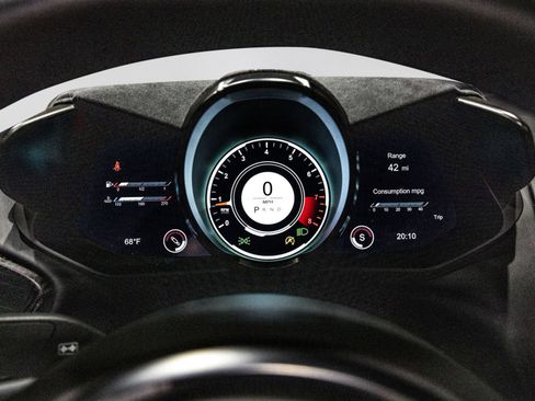 Used 2023 Aston Martin V8 Vantage Roadster RWD image 44