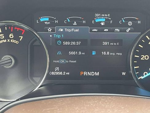 Used 2018 Ford F150 Lariat w/ Equipment Group 502A Luxury AWD/4WD image 24