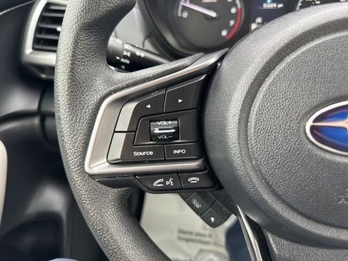 Used 2022 Subaru Forester AWD/4WD image 18