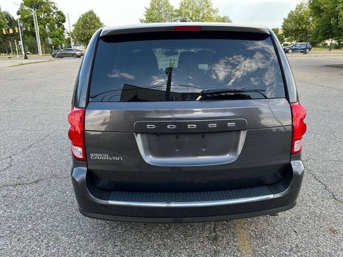 Used 2017 Dodge Grand Caravan SE w/ Power Window Group FWD image 9