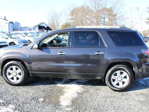 Used 2015 GMC Acadia SLE image 10