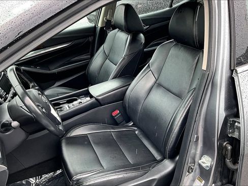 Used 2023 Nissan Maxima SL FWD image 23