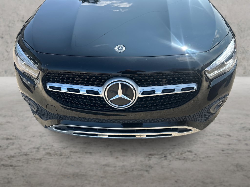 Used 2022 Mercedes-Benz GLA 250 4MATIC w/ Premium Package Lite image 13