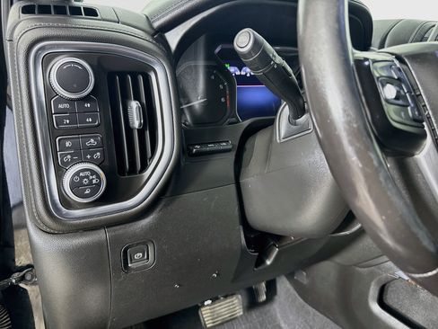 Used 2019 GMC Sierra 1500 Denali w/ Denali Ultimate Package AWD/4WD image 12