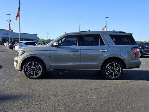 Used 2019 Ford Expedition Limited w/ Special Edition Package image 4