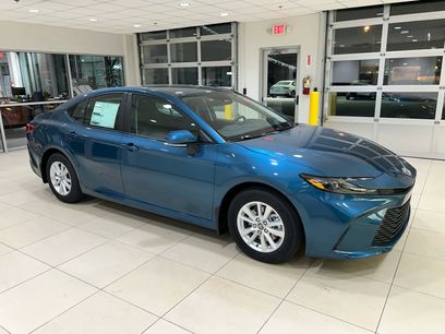 New 2026 Toyota Camry LE w/ Convenience Package