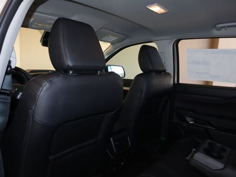 Used 2025 Ford Ranger Lariat w/ FX4 Off-Road Package image 37