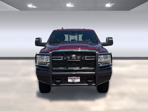 Used 2024 RAM 2500 Tradesman w/ Chrome Appearance Group AWD/4WD image 6