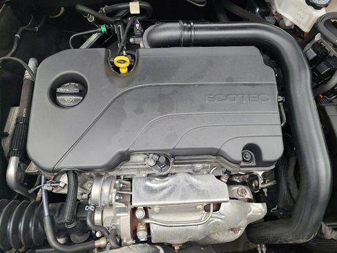 Used 2023 Chevrolet Malibu LS FWD image 30