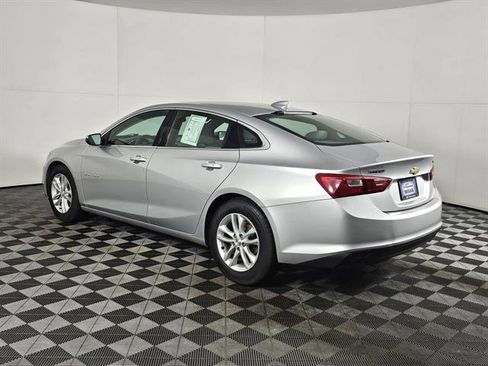 Used 2018 Chevrolet Malibu LT image 7