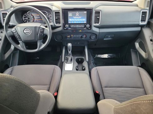 Certified 2022 Nissan Frontier SV image 14