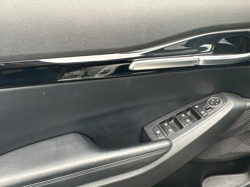 Used 2021 Kia Seltos EX image 11