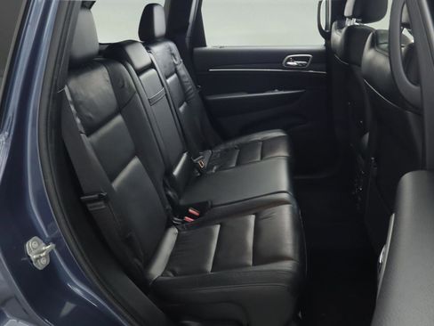 Used 2021 Jeep Grand Cherokee Limited image 33