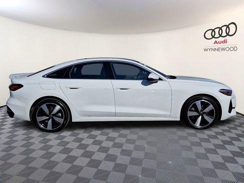 Used 2025 Audi A5 2.0T Premium w/ Convenience Package image 7